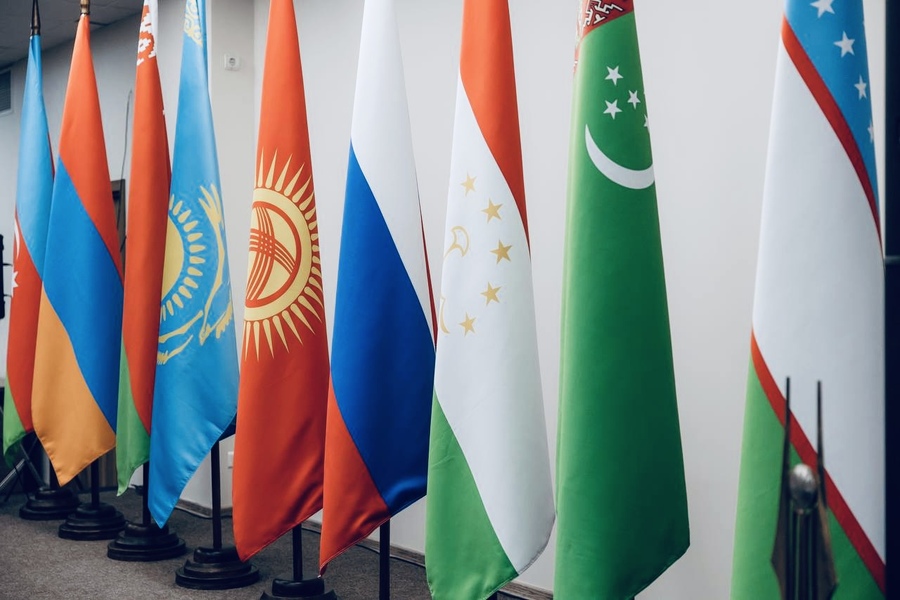 РАСШИРЕНИЕ СОТРУДНИЧЕСТВА С ГОСУДАРСТВАМИ СНГ – ИНИЦИАТИВЫ В СТАНДАРТИЗАЦИИ И ПОДГОТОВКЕ КАДРОВ РАСШИРЕНИЕ СОТРУДНИЧЕСТВА С ГОСУДАРСТВАМИ СНГ – ИНИЦИАТИВЫ В СТАНДАРТИЗАЦИИ И ПОДГОТОВКЕ КАДРОВ